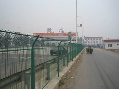 上海公路護欄
